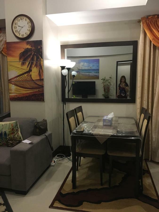 Appartamento Rawan Cozy Place In Cubao Manila Esterno foto